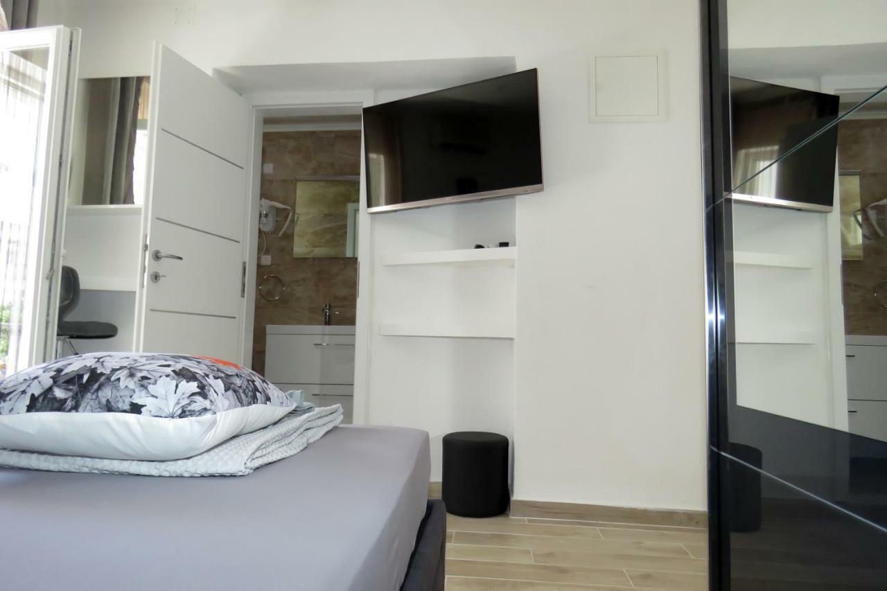 Hotel Lux Dalmatia I & R Makarska Zewnętrze zdjęcie