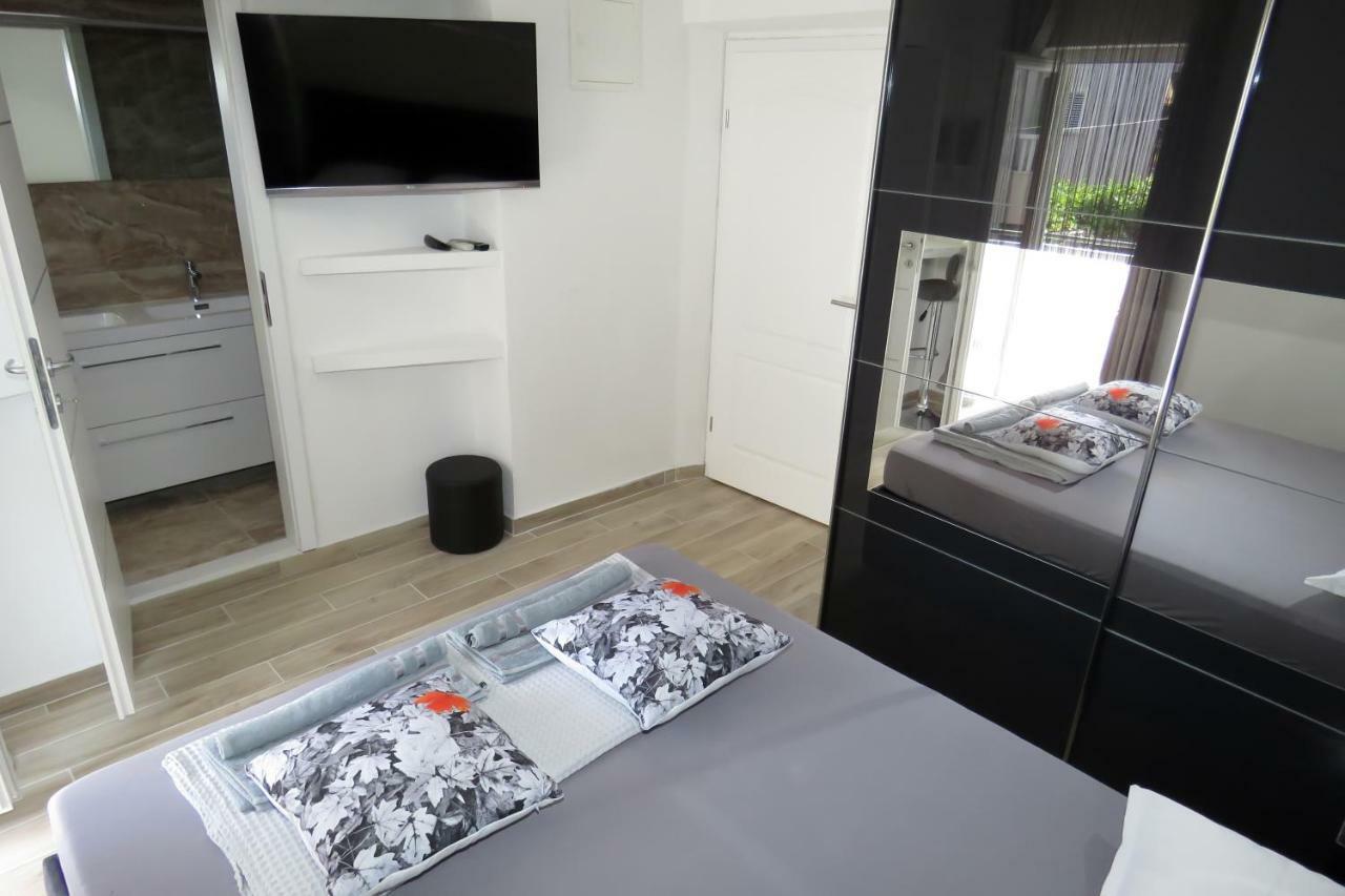 Hotel Lux Dalmatia I & R Makarska Zewnętrze zdjęcie