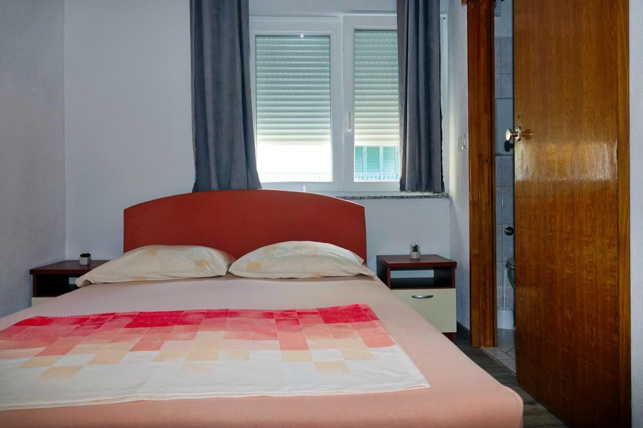 Hotel Lux Dalmatia I & R Makarska Zewnętrze zdjęcie